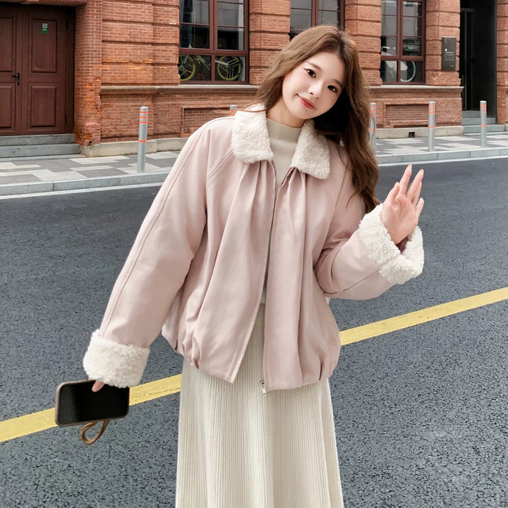 جاكيت داون بقلنسوة من الفرو الصناعي على الطراز الكوري 