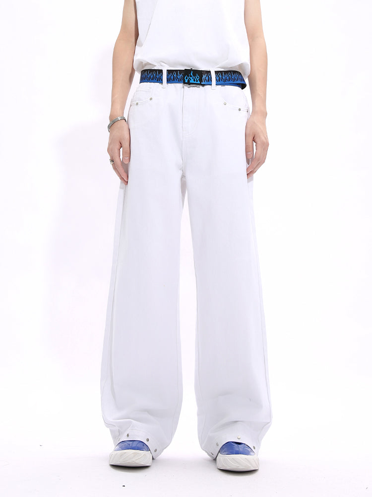 Lockere gerade Nieten-Design-Jeans 