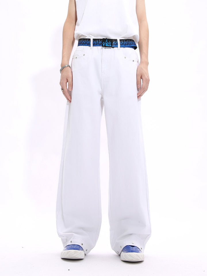 Lockere gerade Nieten-Design-Jeans 