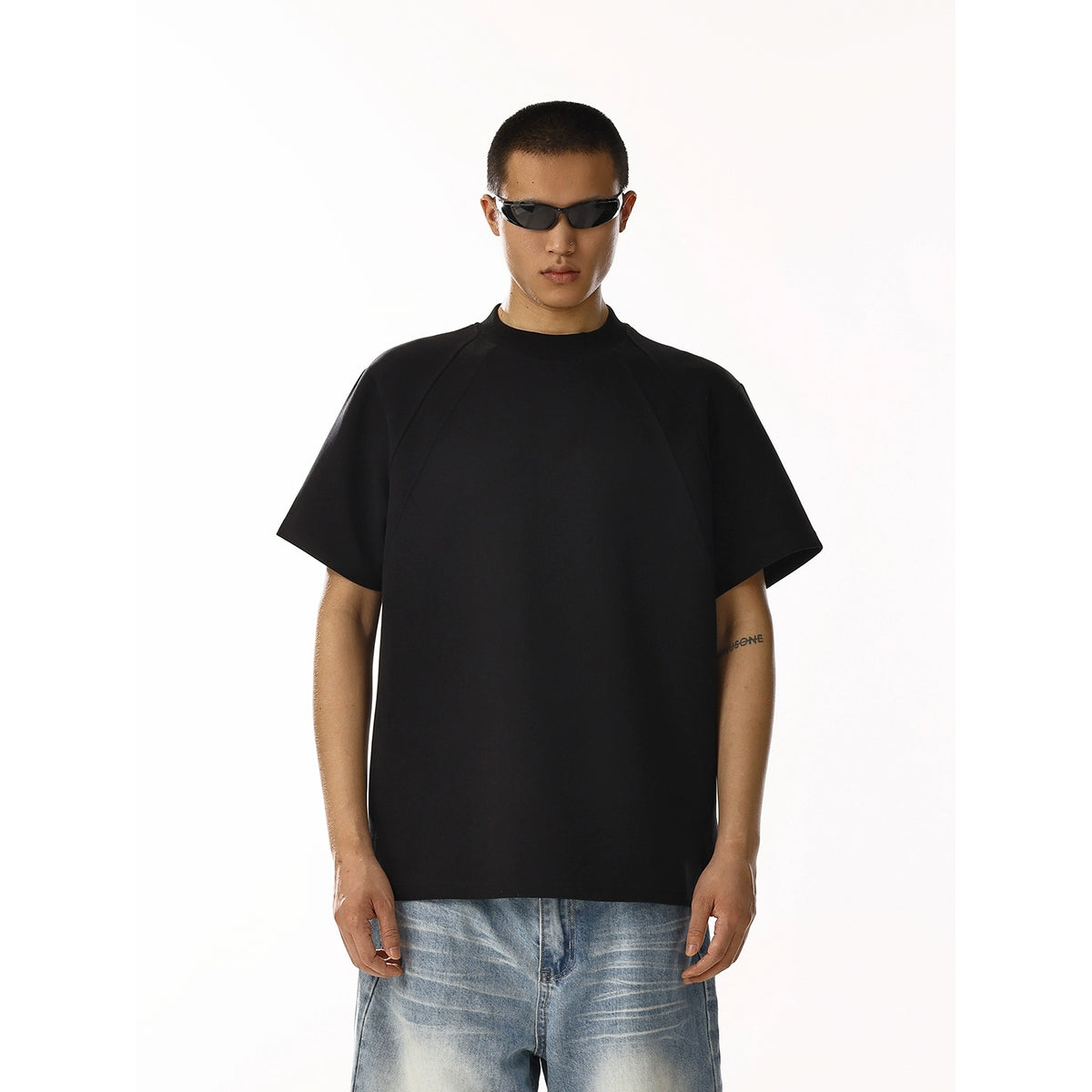 undefined,6060978082998,6060978082999,6060978083000,6060979146001,6060979146002