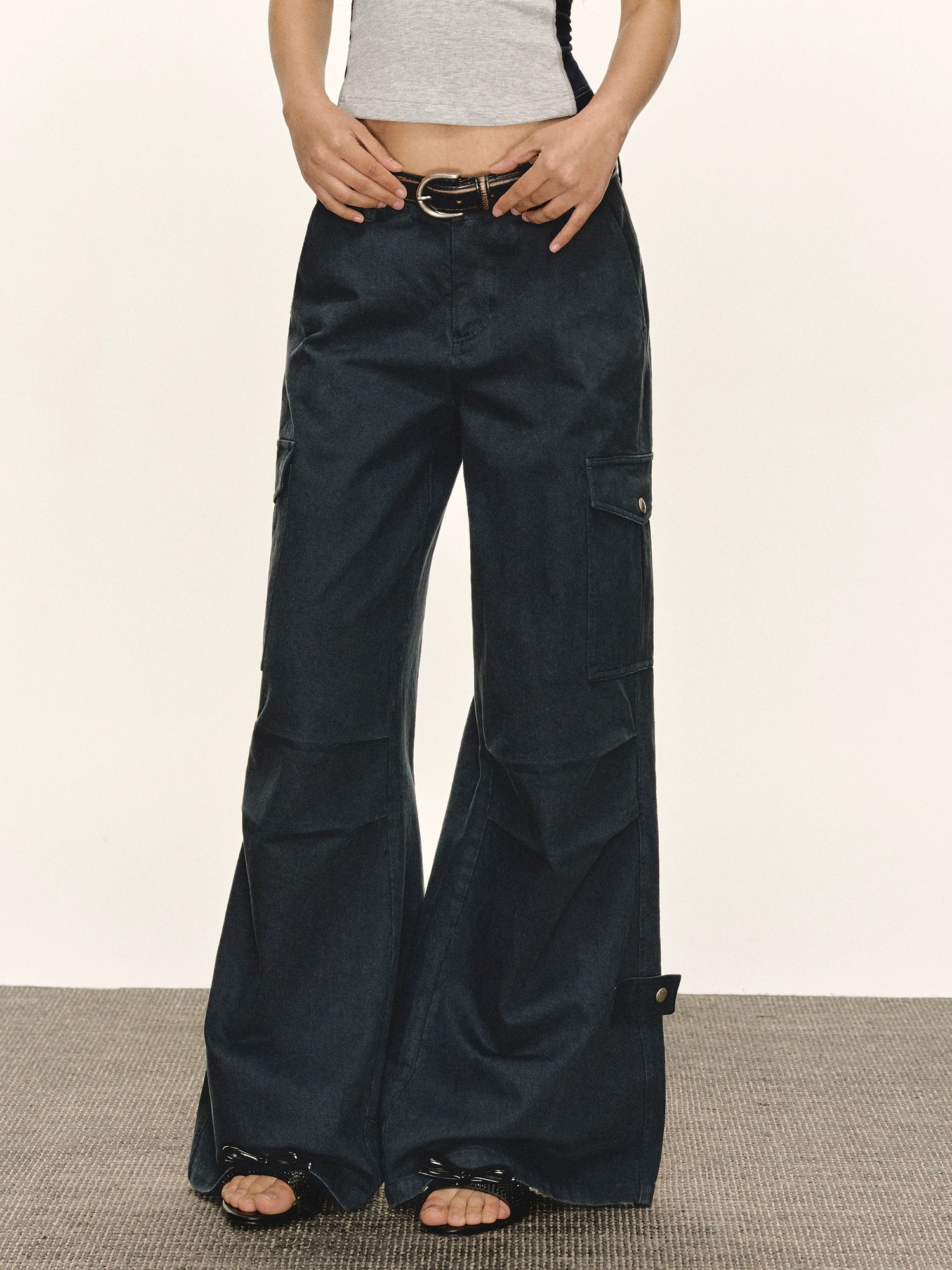 Wide-Leg Cargo Casual Pants