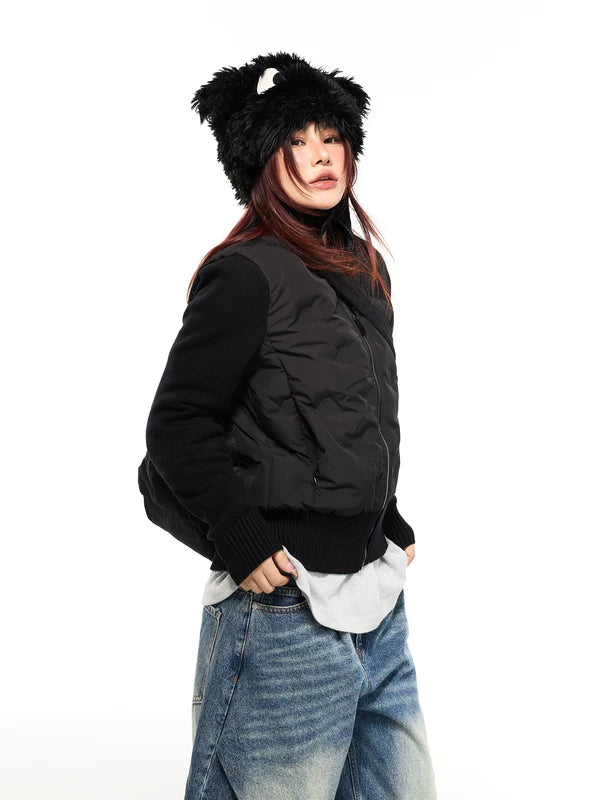 Giacca leggera in piuma d'anatra con rifiniture a maglia 