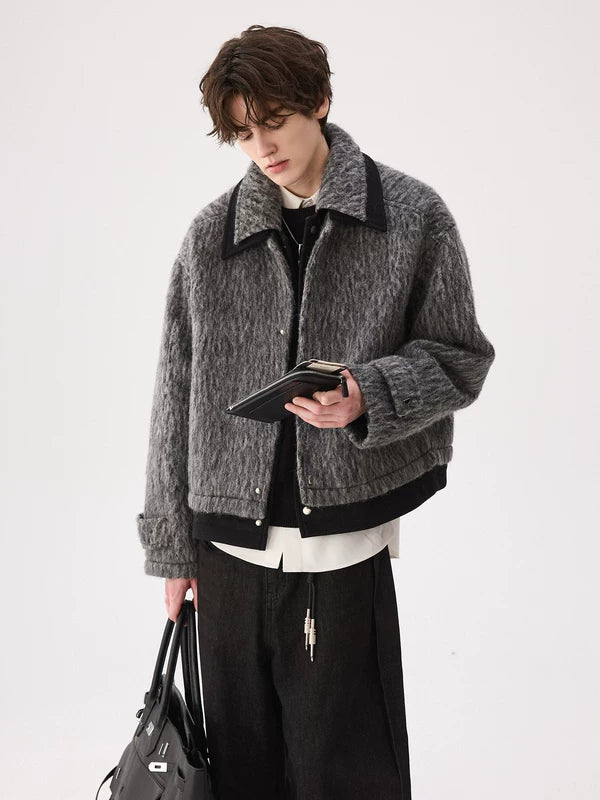 جاكيت صوف مزدوج الياقة على شكل قطعتين 