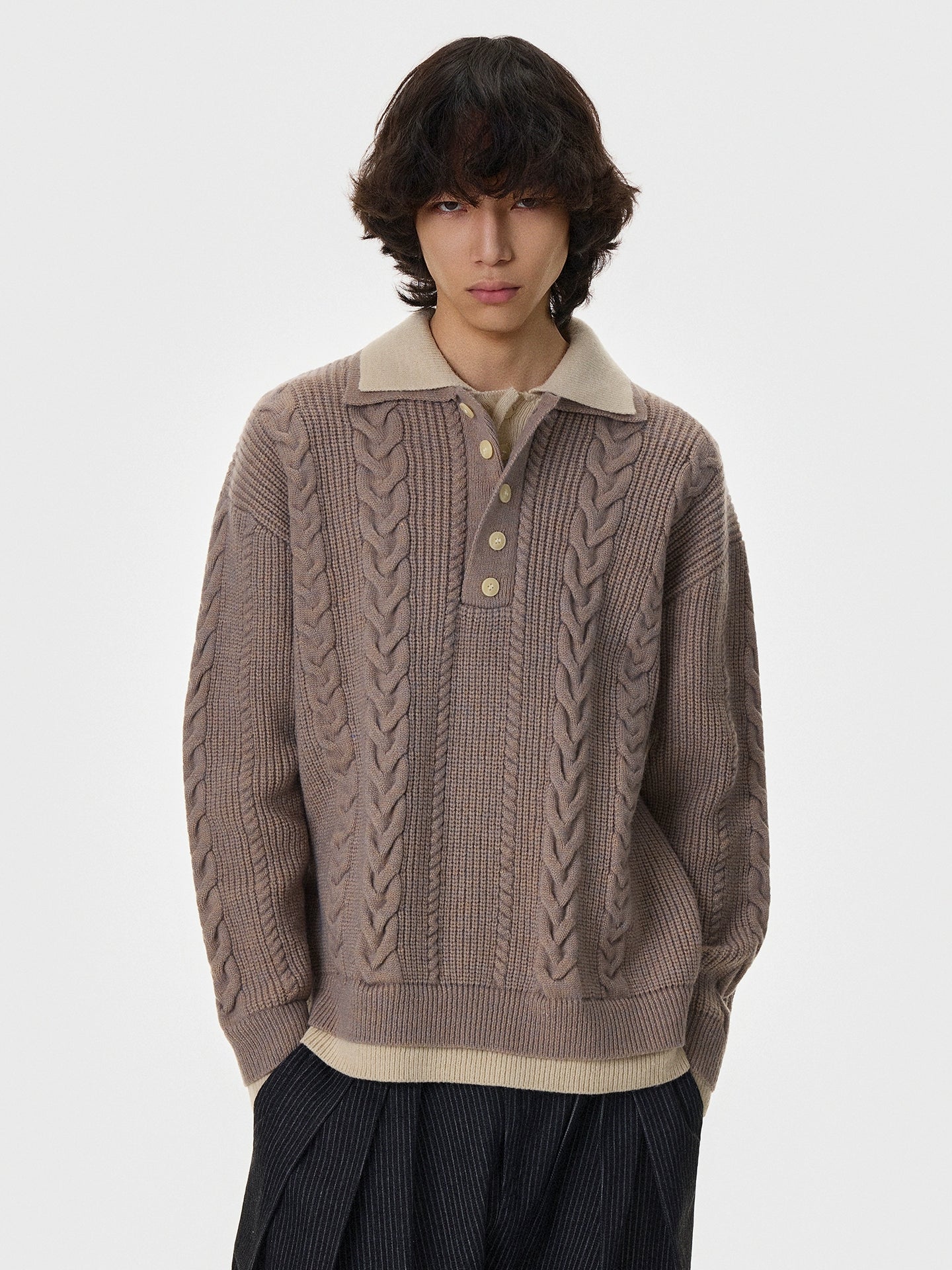 Örgü Dokuma İki Katmanlı Yaka Hırka 