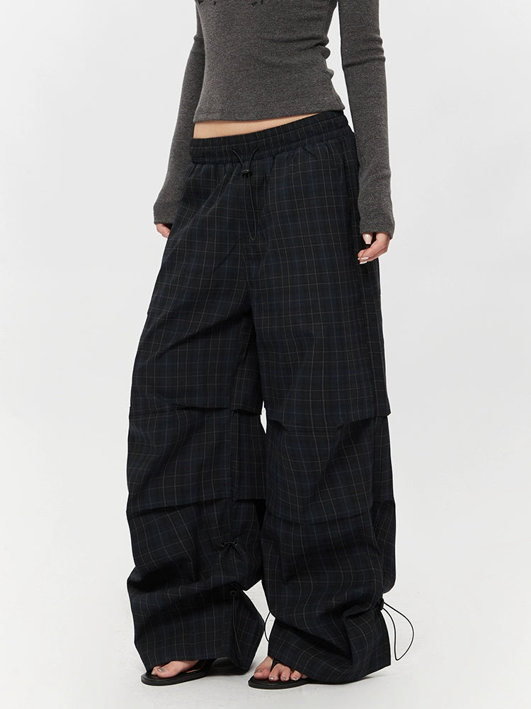 Pantaloni casual paracadutisti a gamba larga a quadri 