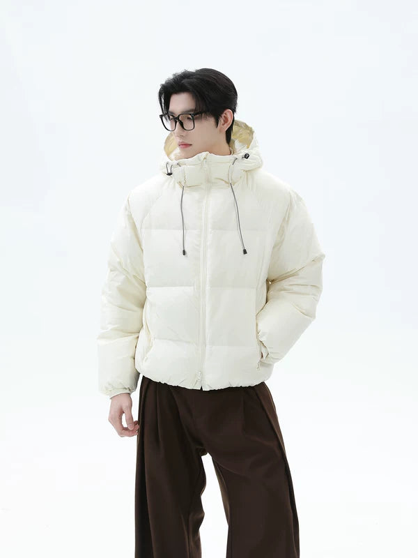 Куртка легкая с капюшоном и наполнителем из пуха 