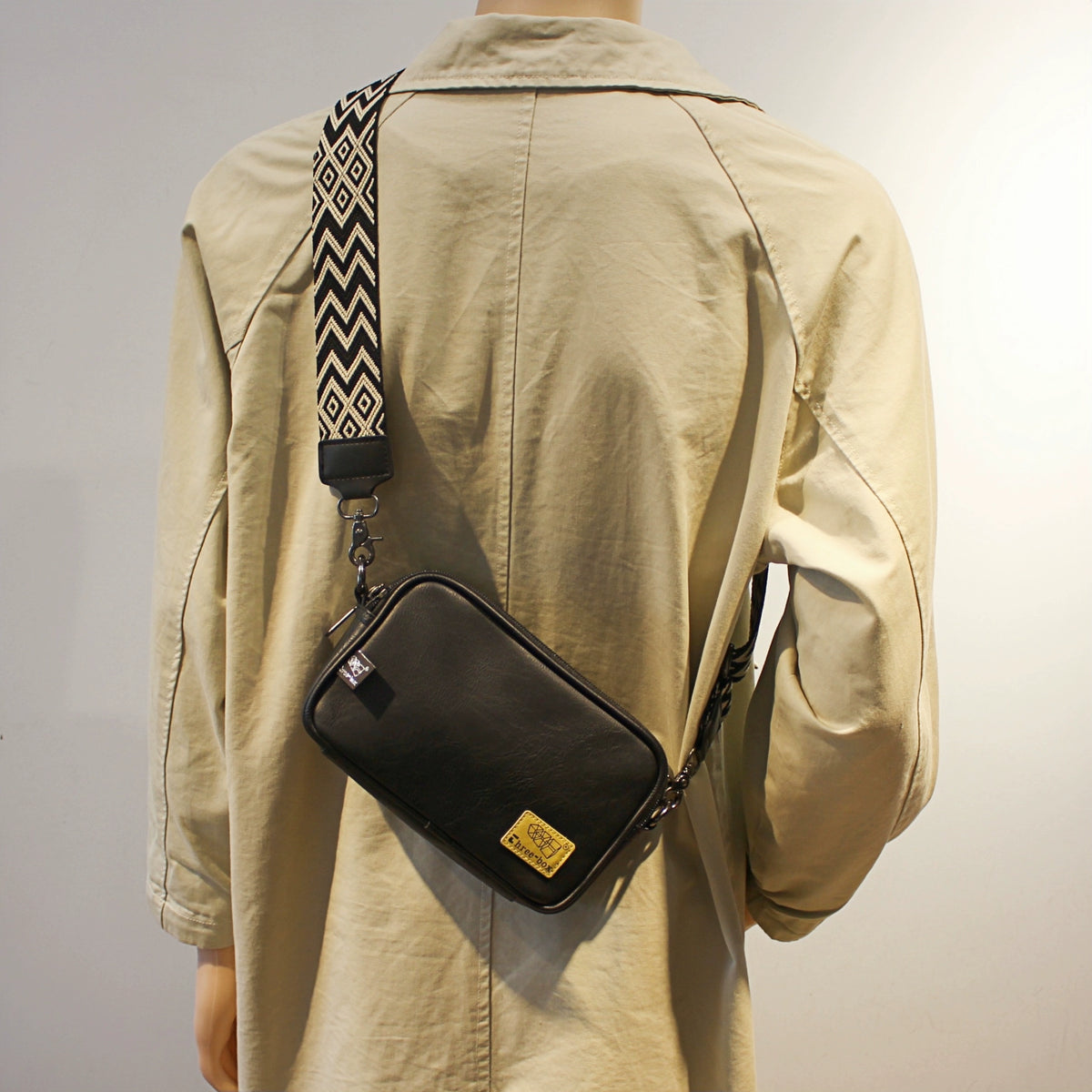 undefined,5807529569354