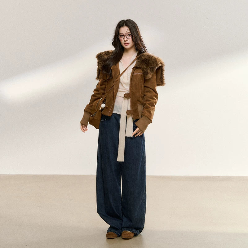 Slim Fit Short Jacket with Fur Collar