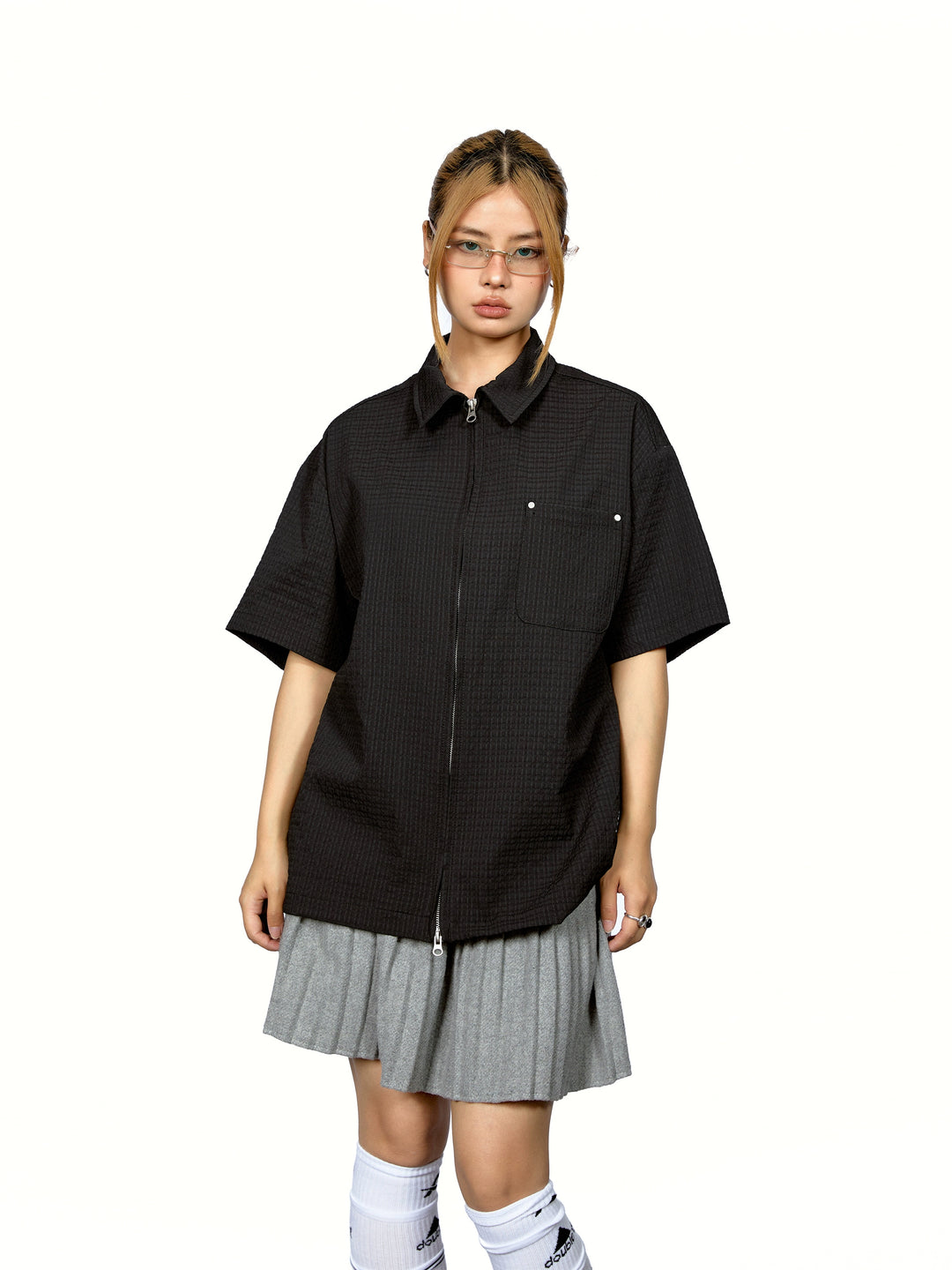Chemise décontractée à manches courtes avec fermeture éclair texturée 