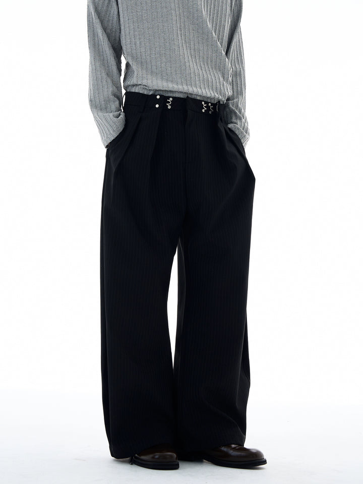 Black Wide-leg Pleated Trousers