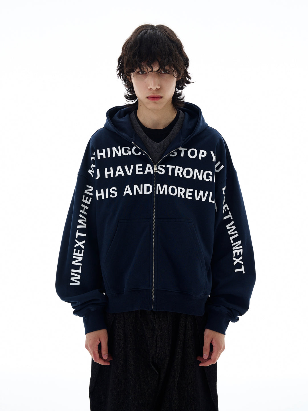 Sudadera con capucha con cremallera y estampado de letras 