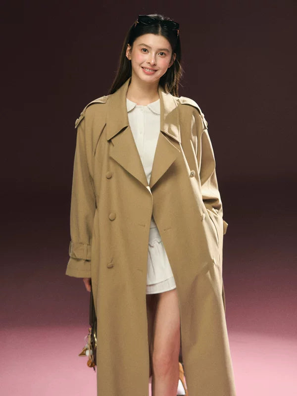 Cappotto lungo doppiopetto con cintura 