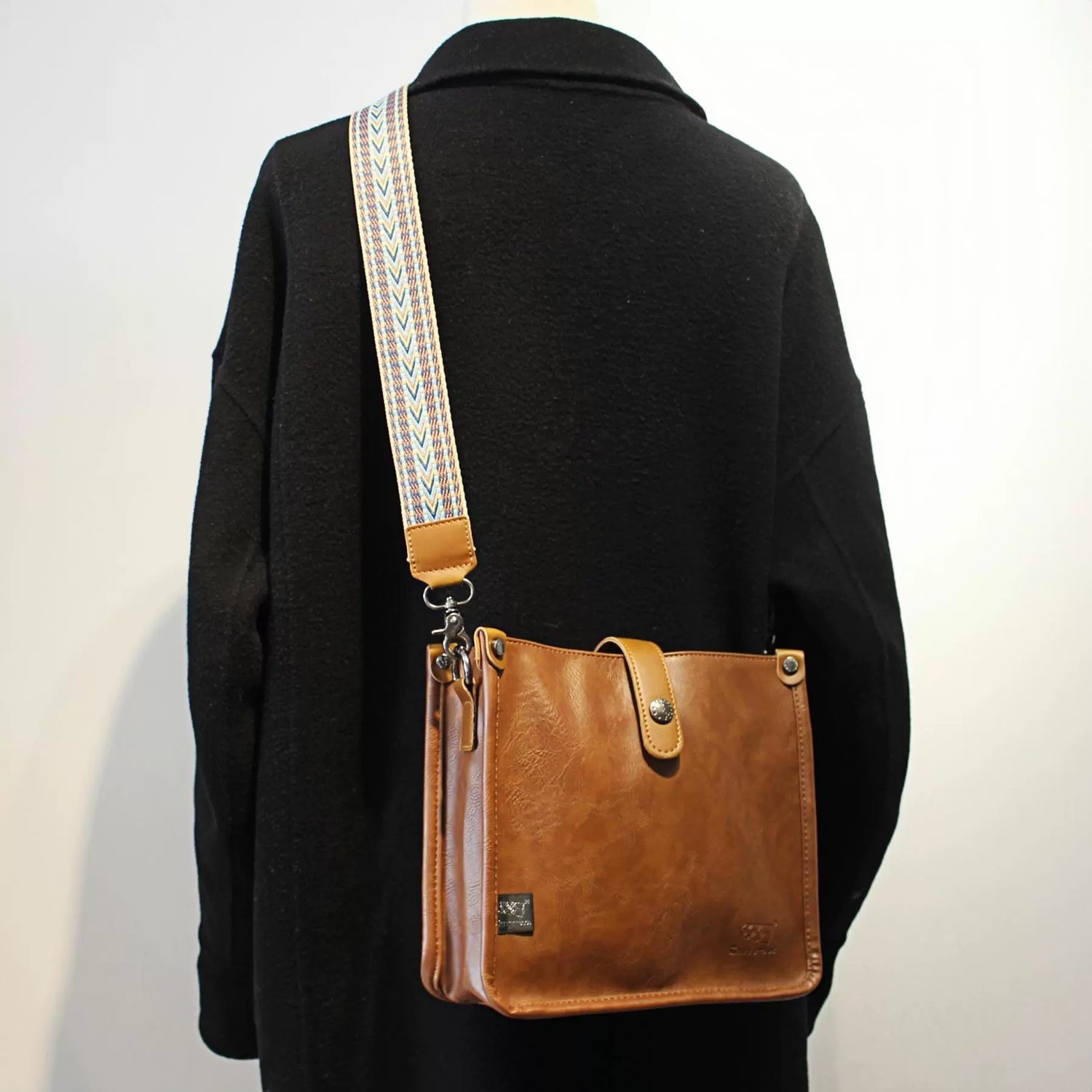 Leather Messenger Shoulder Bag