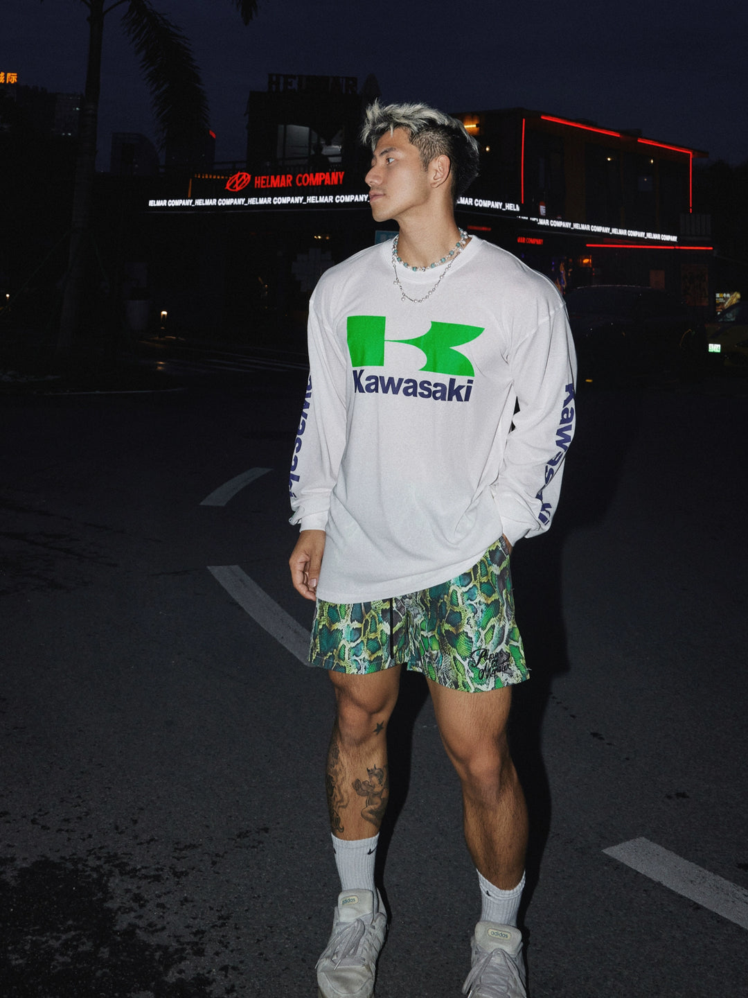 Letter Print Loose Long-Sleeve Pullover