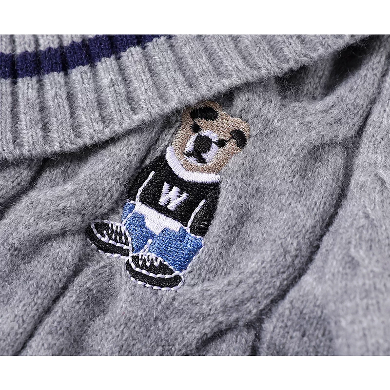 Cárdigan de punto trenzado con oso bordado estilo preppy 