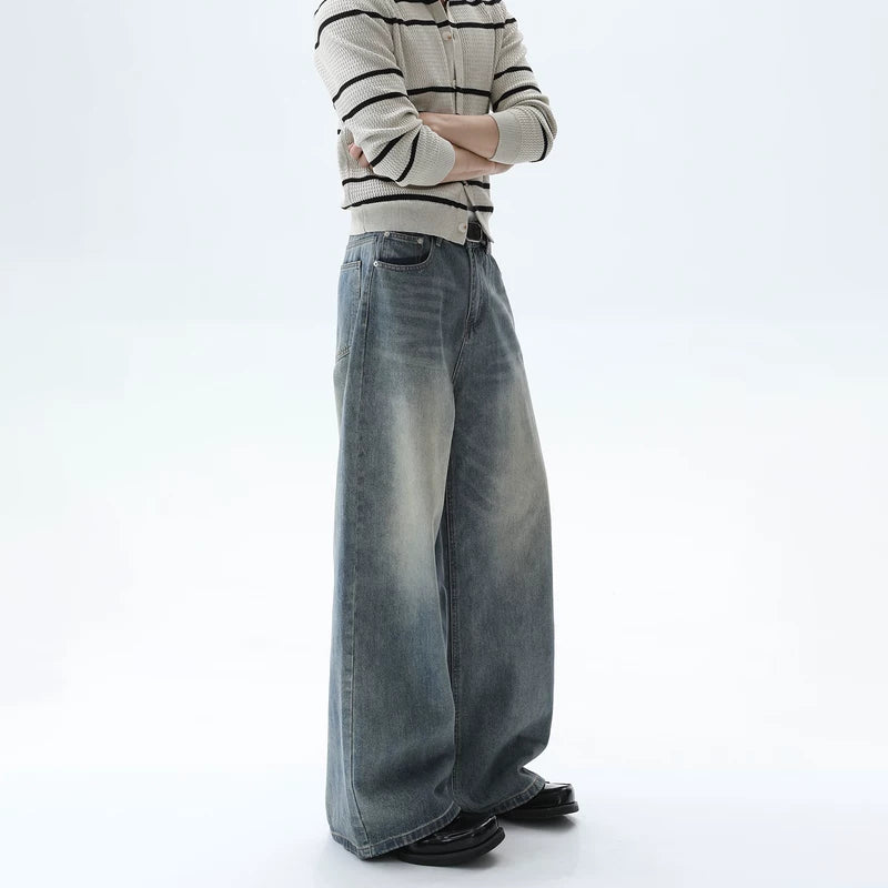 Distressed Washed Wide-Leg Straight Jeans