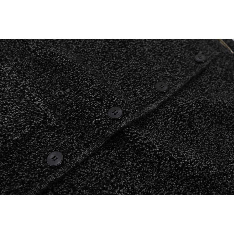 סוודר קרדיגן סרוג מפליז עם כפתורים בחזית 