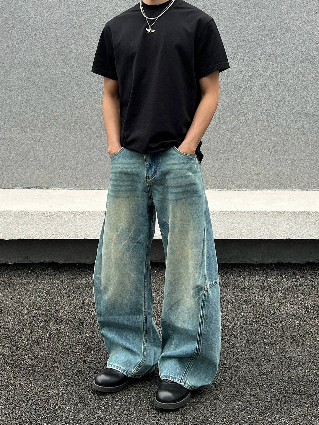 Slidt bredbenet løstsiddende jeans 