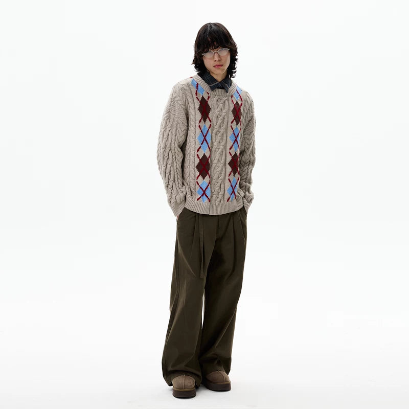 Pull en maille torsadée à motif losange avec col rond 