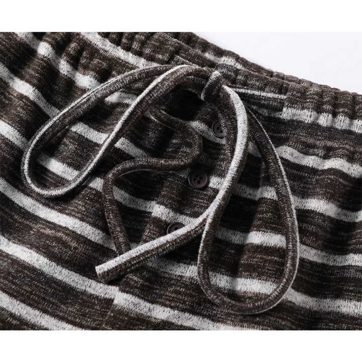 מכנסי קז'ואל רחבים עם מותן גבוהה ומפוספסים 