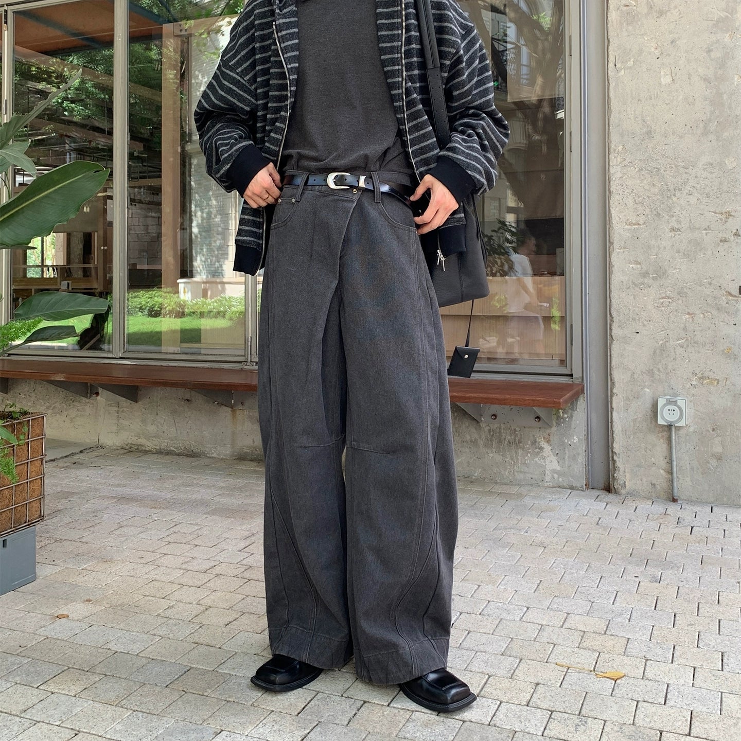 ,5932157069936,5932157069940,5932157069944,5932157069948