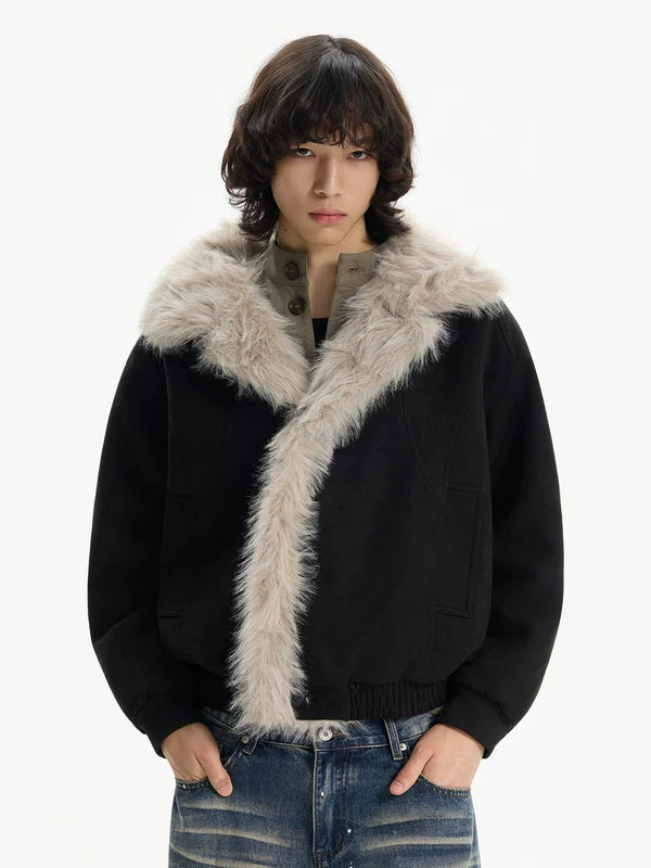 Giacca invernale imbottita con colletto in pelliccia sintetica 