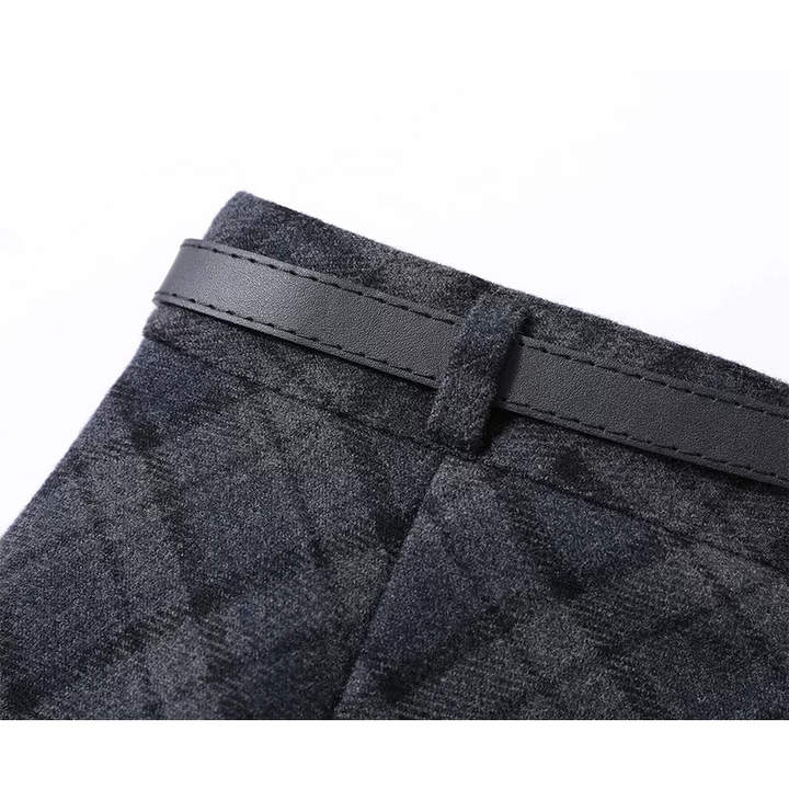 חצאית מיני A-Line מצמר משובץ עם חגורה 