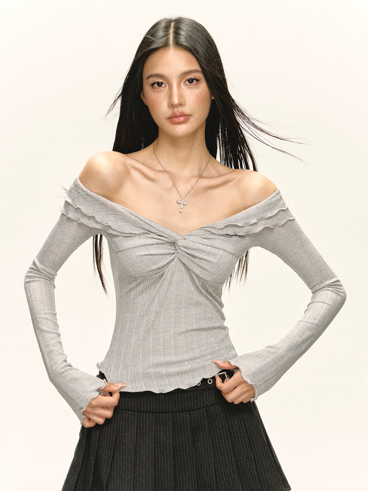 Blusa de Manga Longa Plissada com Ombros à Mostra 