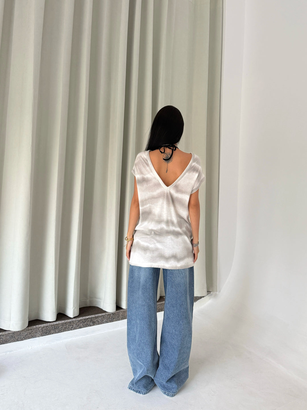 Top V-Neck a Maniche Corte Larghe e Casual 