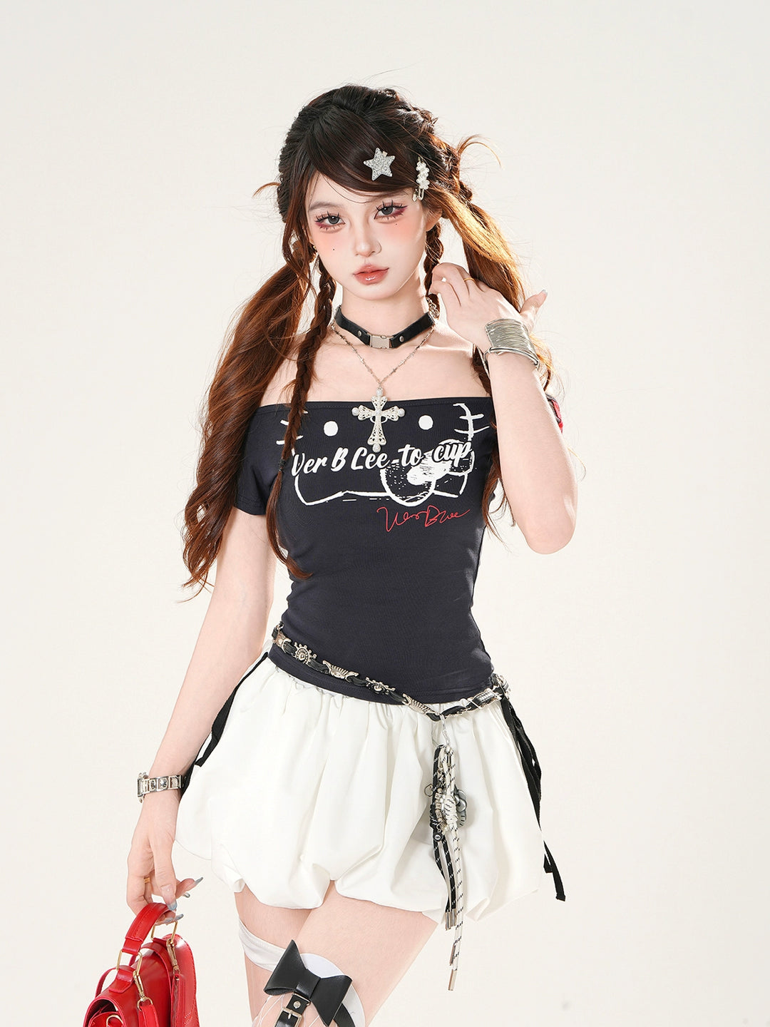 Cat Graphic Slim Off-Shoulder T-Shirt