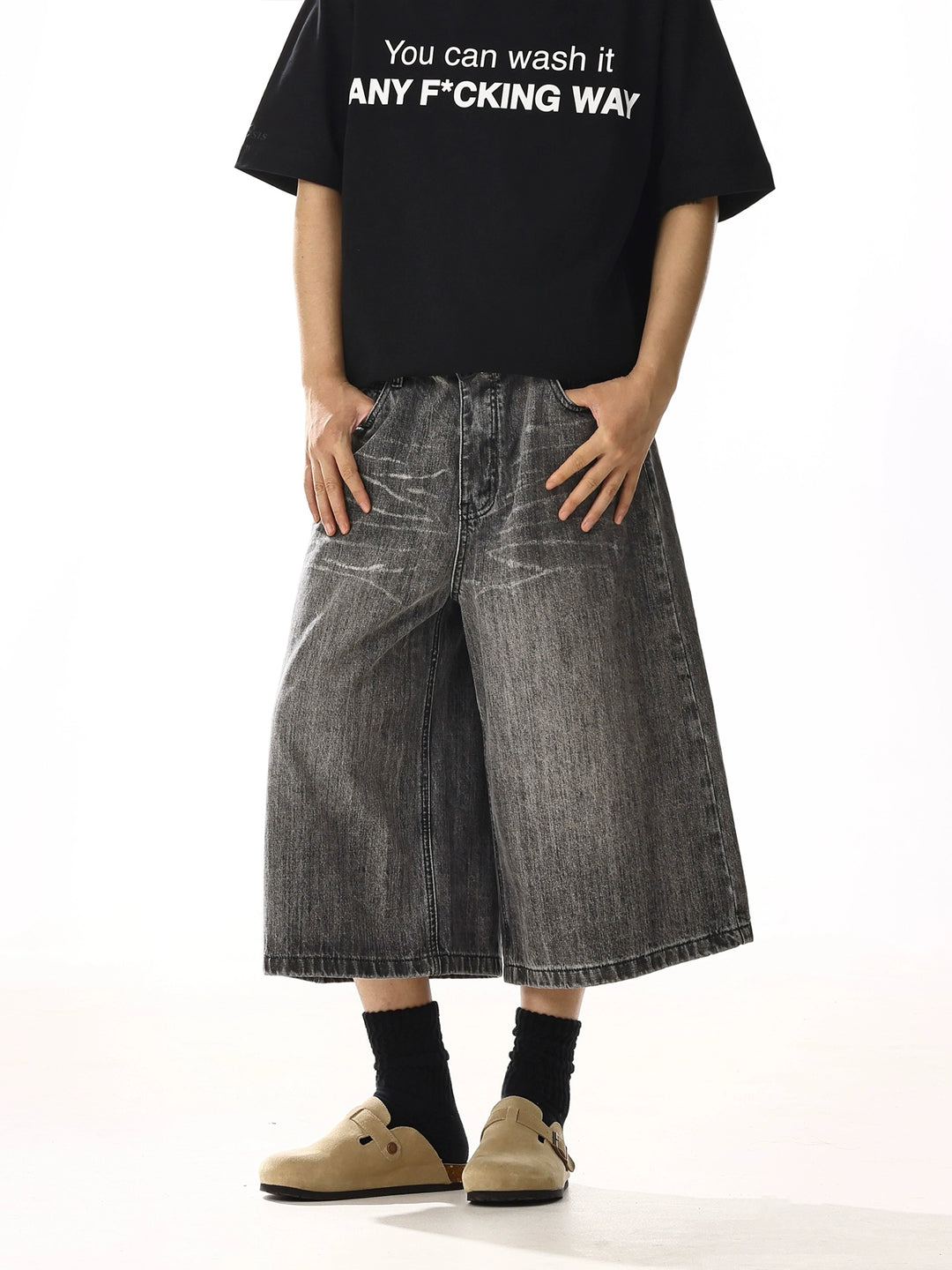 Wide-Leg Cropped Denim Pants