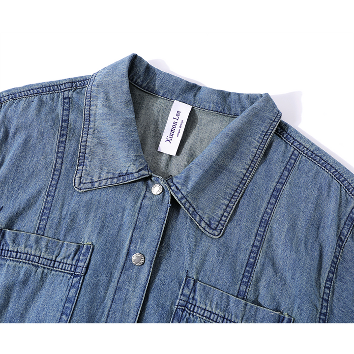 Chemise à col ceinturée en denim à manches courtes 