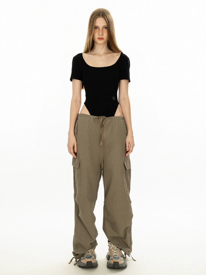 Wide Leg Low Waist Cargo Pants