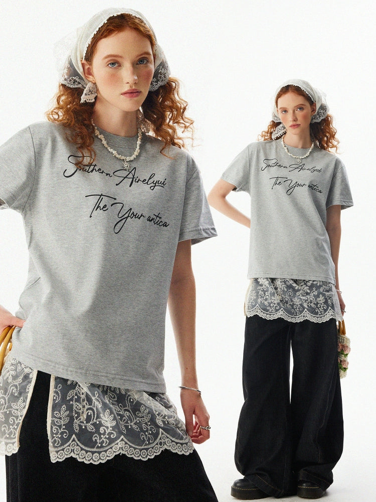 T-shirt boxy à manches courtes avec impression manuscrite 