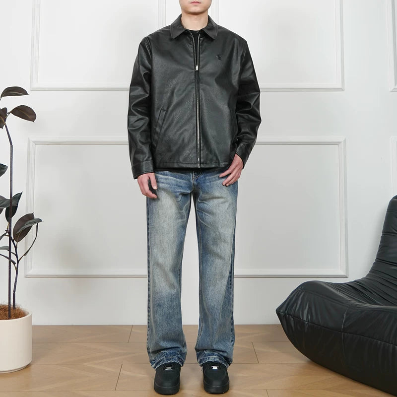 جاكيت بقلنسوة بسحاب من جلد PU مع تطريز 