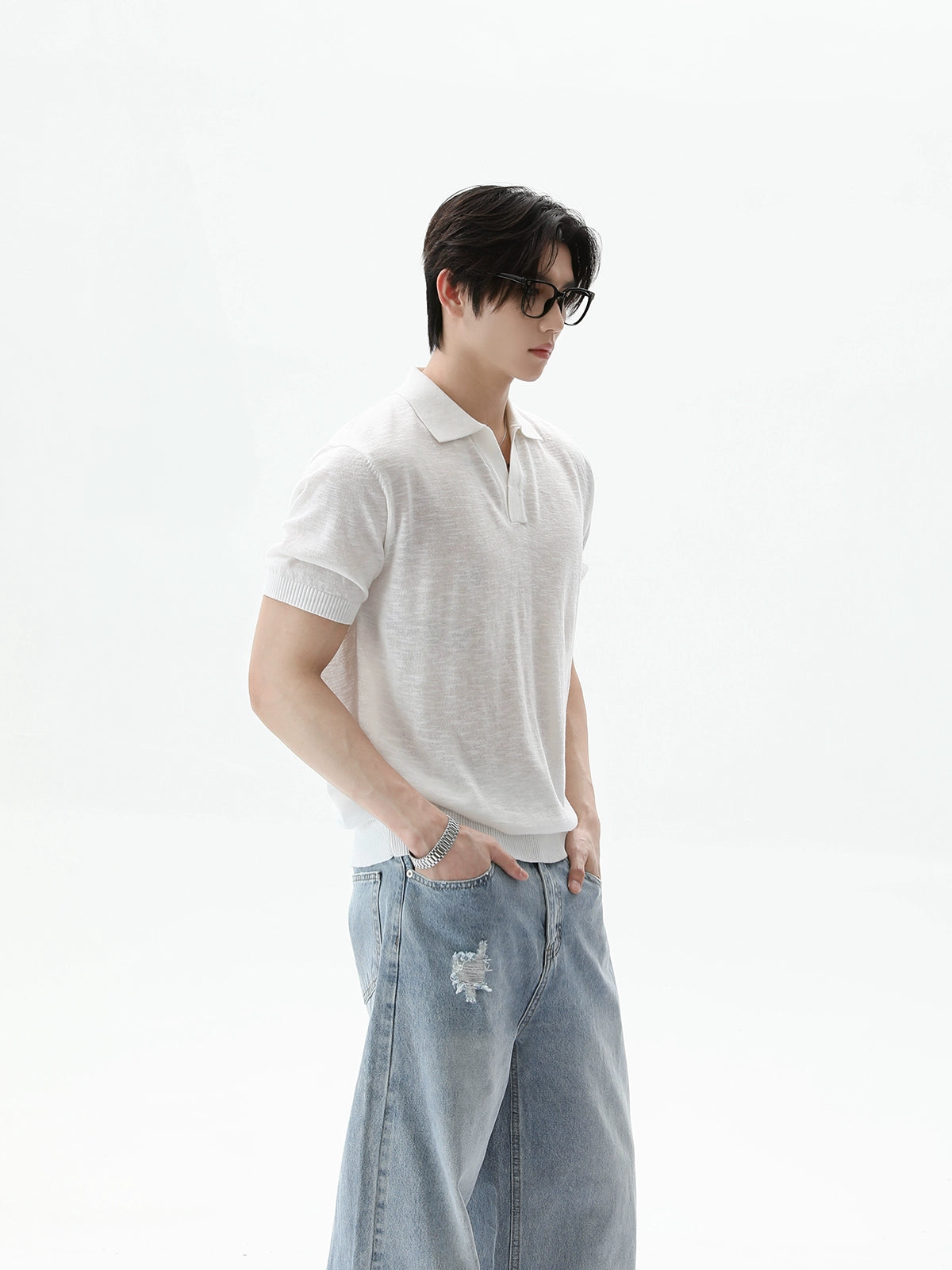 V-Neck Short Sleeve Knit Shirt