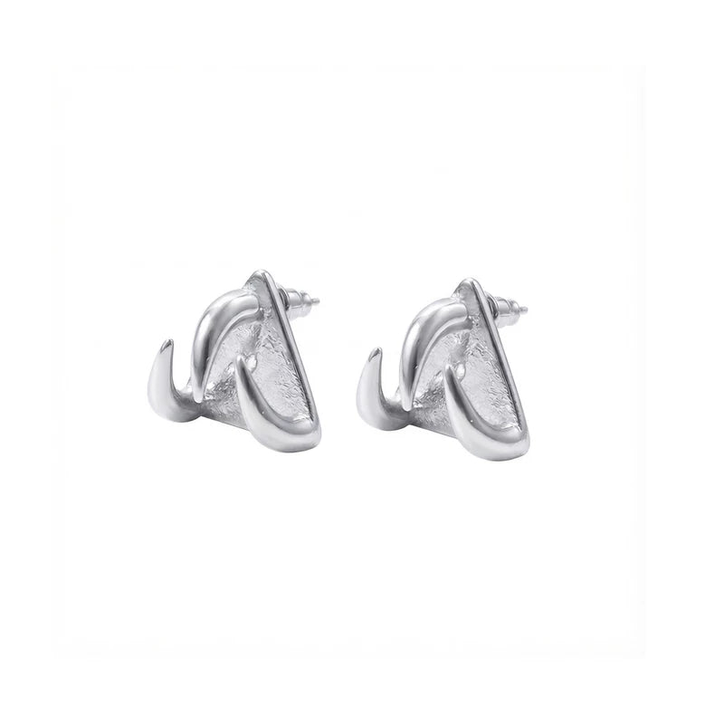 ,6003467200847, Metal Devil Claw Stud Earrings