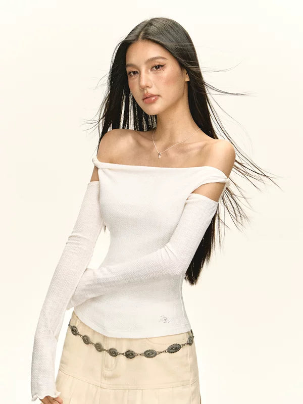 Off-Shoulder Cutout Long-Sleeve T-Shirt 2