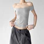 6030442644245,6030442644246,6030442644247,6030442644248, Off-Shoulder Slim Fit Floral Knit Top