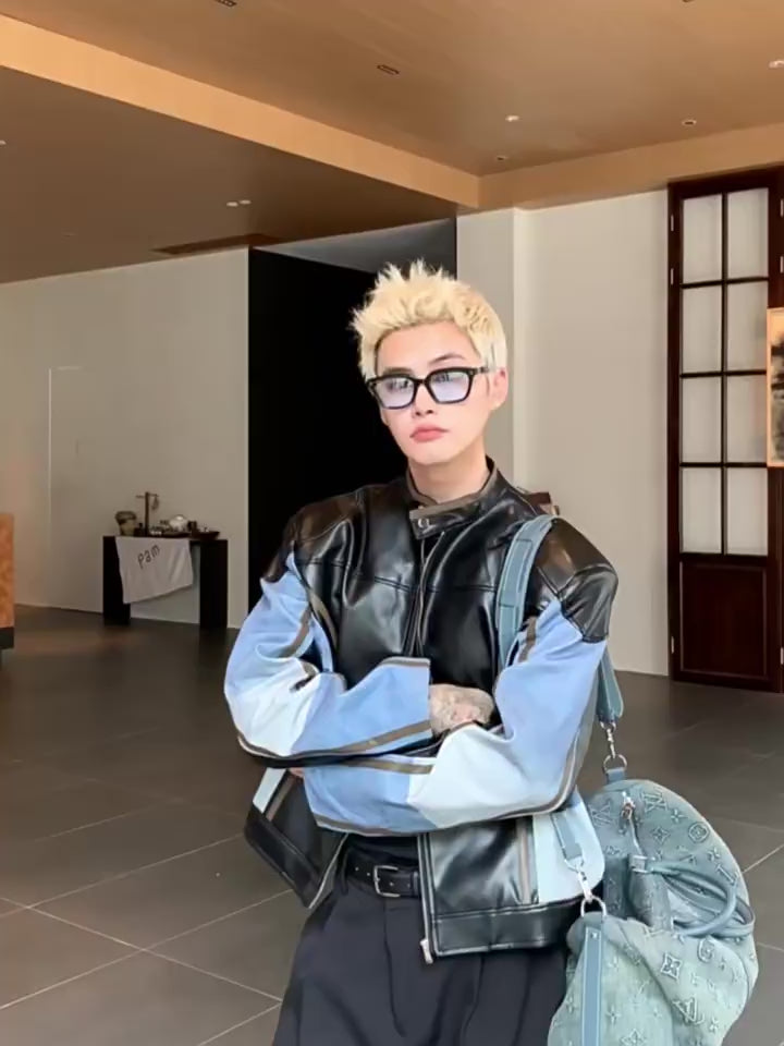 Dik Yaka Pileli Deri Ceket 