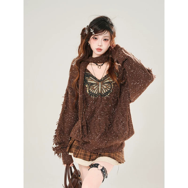 Relaxed Textured V-Neck Embroidered Knit Sweater 3