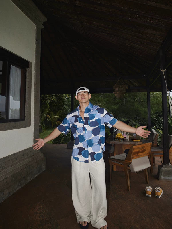 Resort Print Short-Sleeve Button-Up Shirt 4