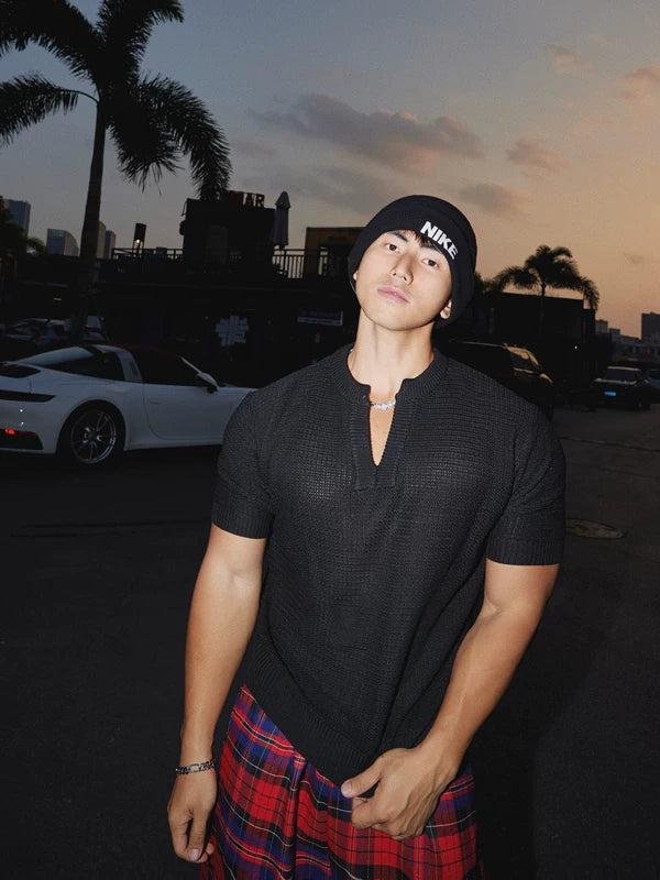 Retro Knit V-Neck Short-Sleeve Sweater 4