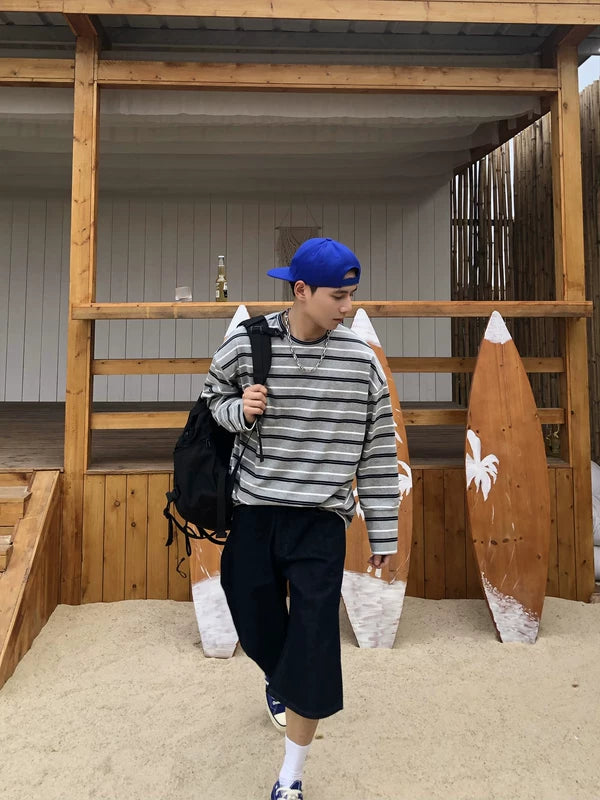 Striped Oversized Crew Neck Sweatshirt 3