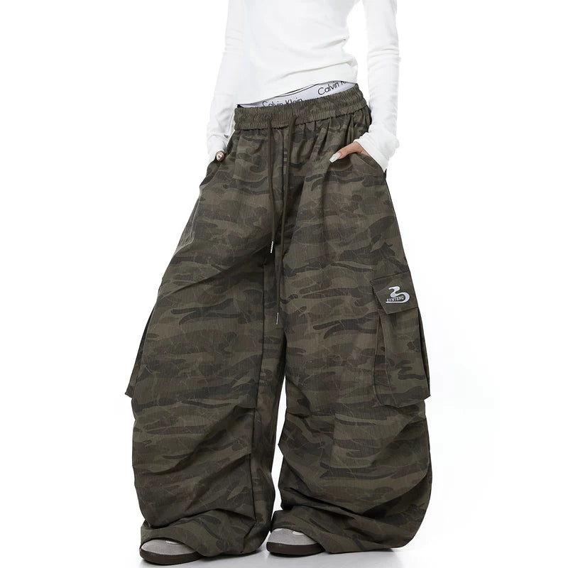 Wide Leg Camouflage Multi-Pocket Cargo Pants 3