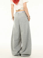 Wide-Leg Fleece Sweatpants with Cargo Pockets 4