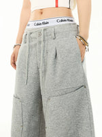 Wide-Leg Fleece Sweatpants with Cargo Pockets 5