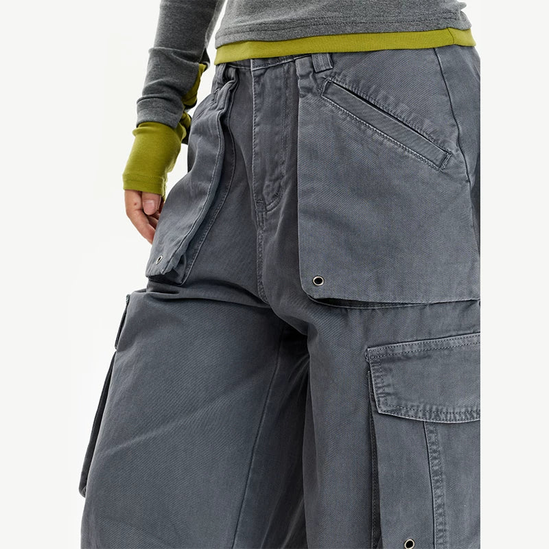 Wide-Leg Multi-Pocket Cargo Pants 4
