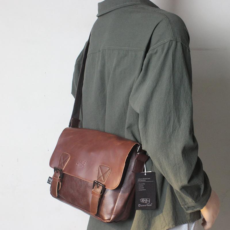 Basic Messenger Bag