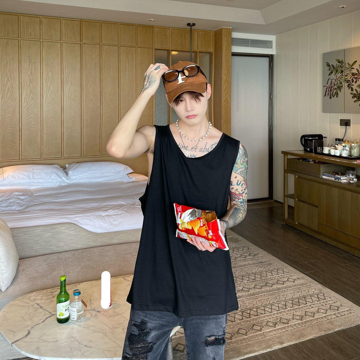 Basic Sleeveless T-Shirt